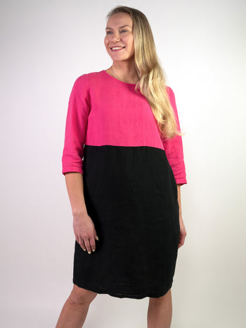 ADA pellavamekko 2-värinen, fuchsia/musta