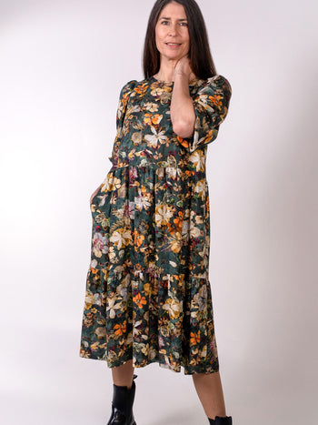 DANIELLA viskoosimekko, Vihreä kukka