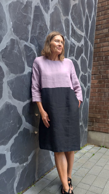ADA pellavamekko 2-värinen, malva/musta